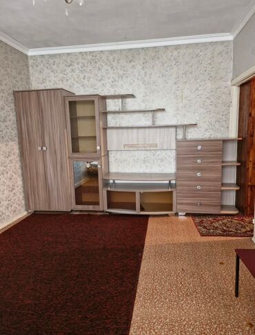 1 комнатная квартира 8 мкр: 1 бөлмө, 34 кв. м, 105-серия, 9 кабат, Эски ремонт