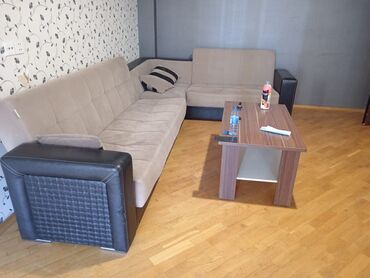 Komodlar: Künc divan, İşlənmiş, Çatdırılma yoxdur