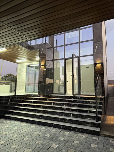 Продажа домов: Дом, 200 м², 4 комнаты, Собственник, Евроремонт — 1