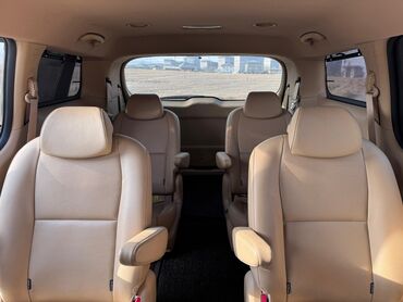 Kia: Kia Carnival: 2018 г., 2.2 л, Автомат, Дизель, Минивэн — 7