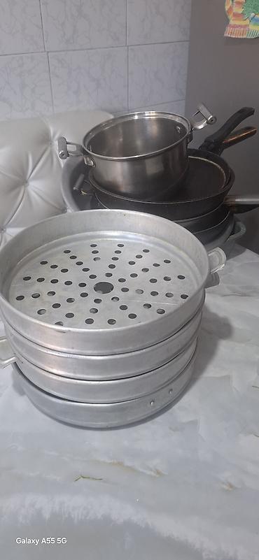 Кухонные наборы: Набор кухонных форм и бутылок/термокружек сковородка разные — 24