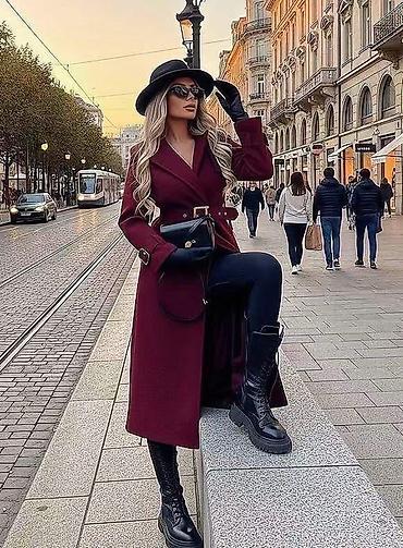 I ove godine sa nama NAJTRAZENIJI KAPUTI‼️ Vel: S M L XL Cena: 4100