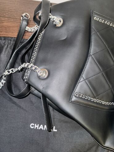 chanel allure homme sport 150ml: Новая! Большая вместительная сумка Chanel 3500сом