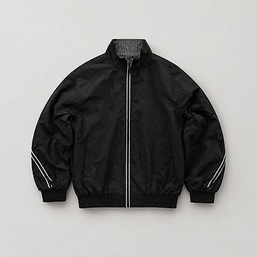 venu 4: Весенняя ветровка 🖤 Стильный свободный крой, интересные детали — 1