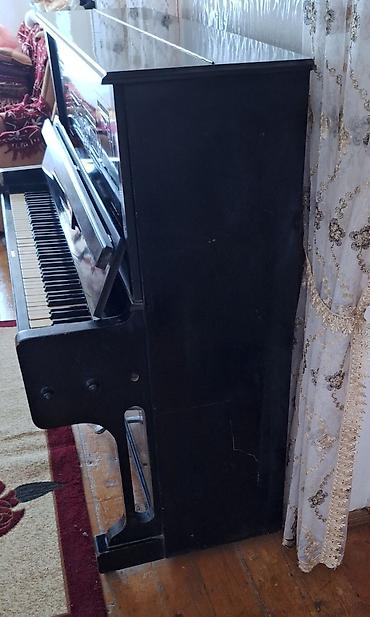 azerbaycan gitara mahnilari: Şəmkirdə Piano 88 klaviş Belarus istehsalı — 4