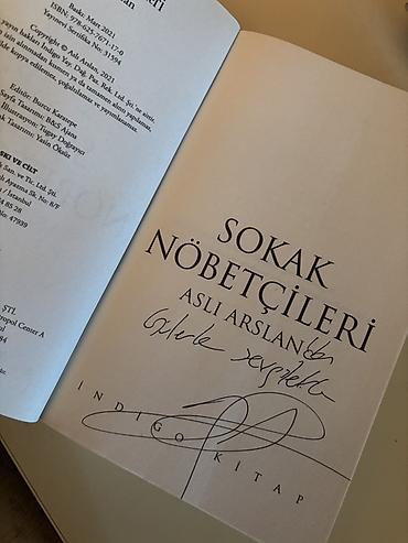 Bədii ədəbiyyat: Məhsul: “Sokak Nöbetçileri” – Aslı Arslan Nəşriyyat: İndigo Kitap — 2