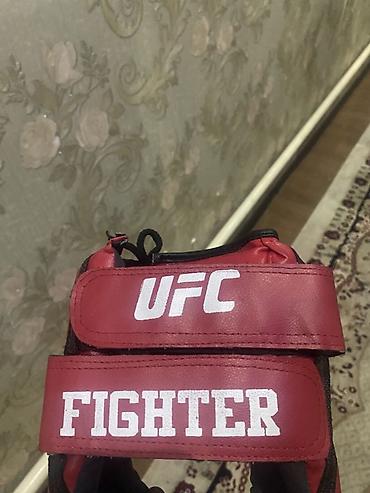 н макс: Боксерский/ММА комплект защиты головы и кистей. - Шлем Everlast, цвет — 3