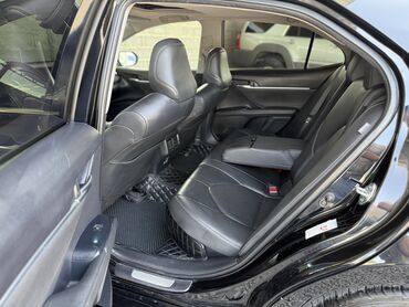 Toyota: Toyota Camry: 2017 г., 2.5 л, Вариатор, Гибрид, Седан — 17