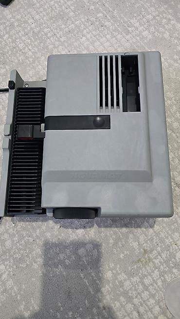 диапроектор: Диапроектор Braun Novamat 515 AF-I (Made in Germany) - Тип — 2