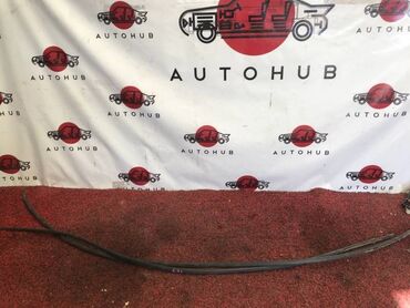 на портер: Накладка на крышу Toyota Avensis AZT251W 2.4 2003 (б/у) КУЗОВНЫЕ