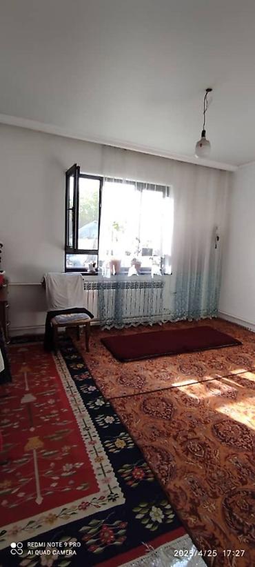 Продажа коттеджей и домов: 5 комнат, 162 м², 9 соток, Бишкек, Собственник — 11