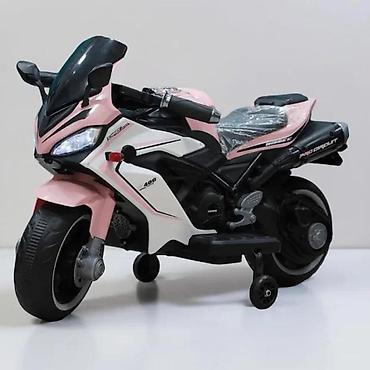 avion igracka za decu: Dečiji električni motor – sportski model sa pomoćnim točkićima - — 4