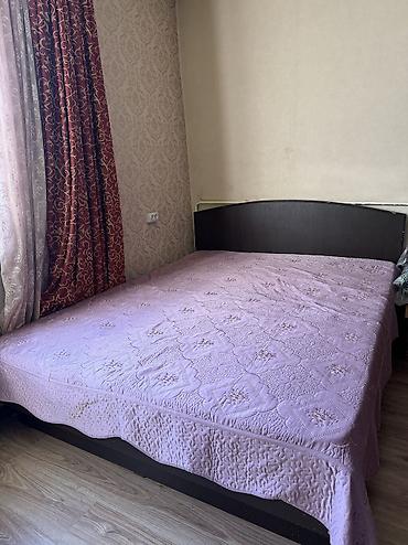 Стенки-шкафы: Продаю б/у мебель в хорошем состоянии Кровать 5000 Стенка 10000 Тумба — 6