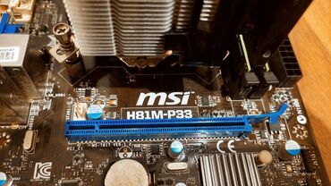 Masaüstü kompüterlər və iş stansiyaları: MSİ H81M-P33 ------ 70 azn İ7 4790 ----- 90 azn 16Gb Ram Kingston — 7