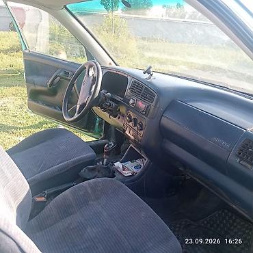 куплю пассат б3: Volkswagen Golf: 1984 г., 2 л, Механика, Бензин, Седан — 10
