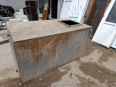 Baklar və çənlər: Bak, Metal, 2000 l l