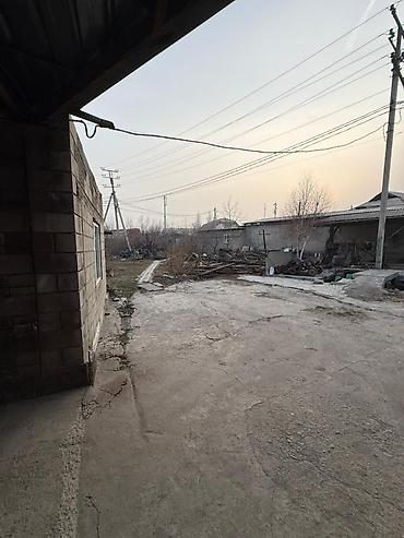 Продажа коттеджей и домов: 🏡 *Срочно продаётся дом !* 📍 Район: Арча Бешик (первая линия) 📐 — 2