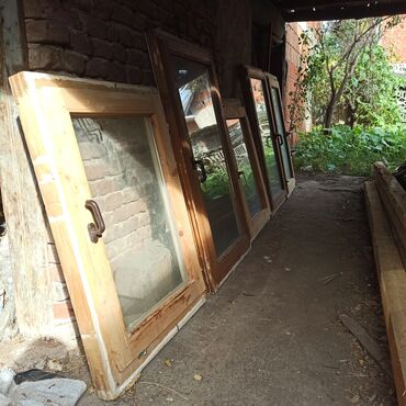 Prozori: Stolarija prozori u odličnom i ocuvanom stanju ukupno 4kom prozora — 10