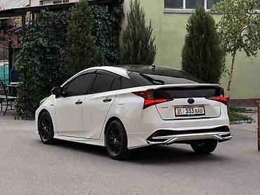voxy noah: Toyota Prius: 2019 г., 1.8 л, Автомат, Гибрид — 4