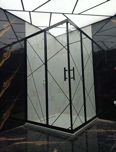 Duş kabinaları, arakəsmələr: Yeni Arakəsmə, Künc üçün, Ünvandan götürmə, Pulsuz çatdırılma — 14