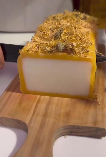 Уход за телом: Натуральное мыло - Состав: растительные масла (оливковое/кокосовое/ши — 1