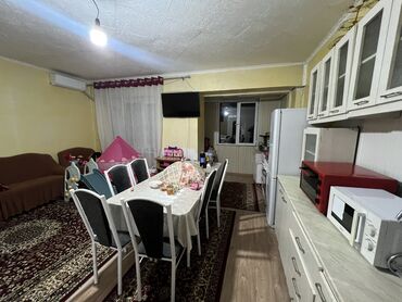 квартира в иссык куле: 2 комнаты, 40 м², 105 серия, 3 этаж, Косметический ремонт