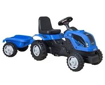 Traktori: Dečiji traktor na pedale sa prikolicom - Pedalni pogon: dete pokreće — 10