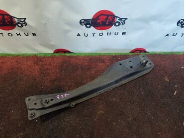 грузовые запчасти: Балка подвески TOYOTA Ipsum ACM25 2 2003 (б/у)
