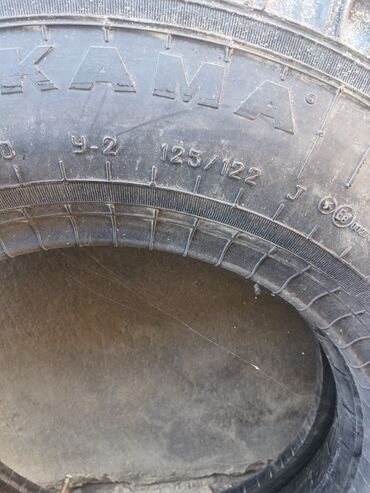 Disk təkərlər: KAMA off-road şinləri - Brend: KAMA - Ölçü/işarələr: 9-2, 125/122 J -
