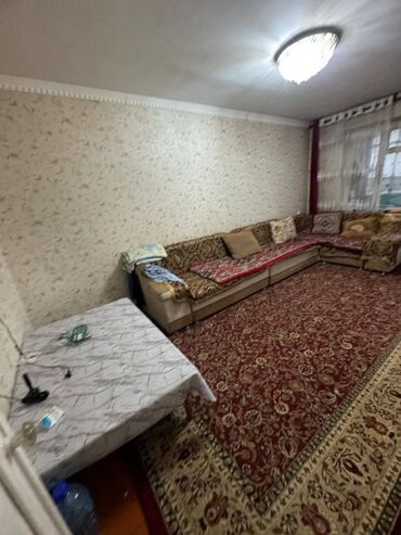 снять квартиру без риэлтора: 2 комнаты, 48 м², Индивидуалка, 3 этаж, Косметический ремонт