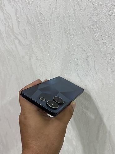 Tecno: Tecno Camon 20, Б/у, 256 ГБ, цвет - Черный, 2 SIM — 8