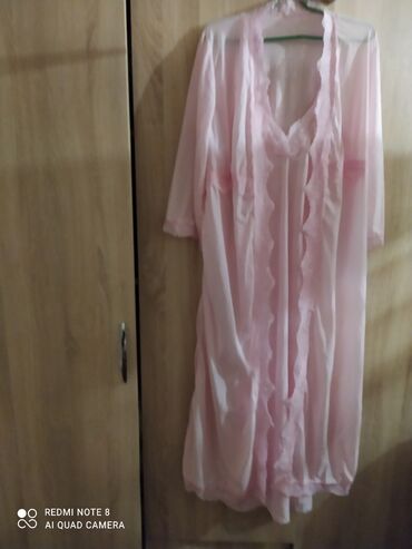 пеньюар чулки in Кыргызстан | НИЖНЕЕ БЕЛЬЕ: Пеньюар женский, розовый, размер 50-52, цена 800 сом
