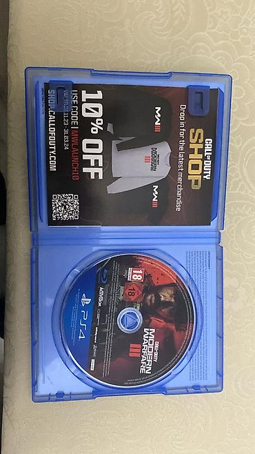 PS4 (Sony Playstation 4): Sony PlayStation 4 Pro oyun konsolu seti - Model: PS4 Pro (CUH — 8