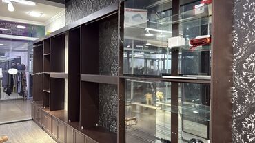 кофейня готовый бизнес: Торговое оборудование для магазина одежды/аксессуаров Комплект
