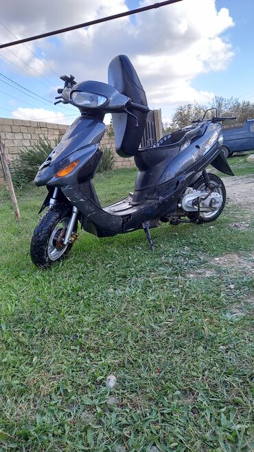 рено 19 запчасти б у: Moon - MOPED, 50 см3, 2024 год