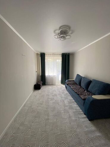 3 микрорайоне: 3 комнаты, 60 м², Индивидуалка, 3 этаж, Евроремонт