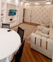 Uzunmüddətli kirayə mənzillər: Gənclik metrosuna yaxin ABU petrolun qarşısında 9 mərtəbəli bina 5-ci — 11