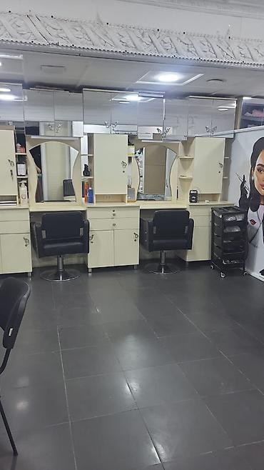 Kommersiya daşınmaz əmlakının satışı: Mülkiyyətcidən 22 ilin işlək gözəllik salonu satılır.Hazırda — 2