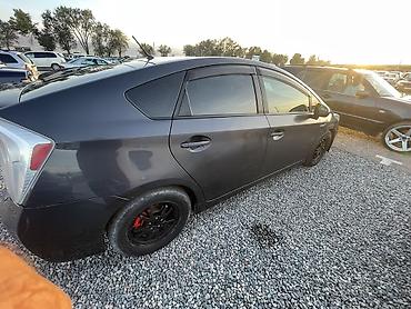 Транспорт: Toyota Prius: 2015 г., 1.8 л, Бензин, Хэтчбэк — 8