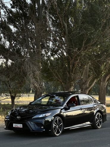 тоуота прадо: Toyota Camry: 2020 г., 2.5 л, Автомат, Бензин, Седан