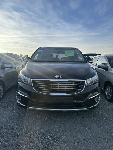 дизел авто: Kia Carnival: 2017 г., 2.2 л, Автомат, Дизель, Минивэн