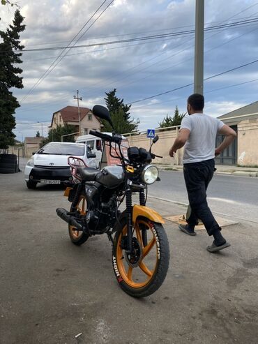 мопед в рассрочку: Salam. Tam ideal vəziyyətdədi hec bir problrmi yoxdu otur sürdü nə