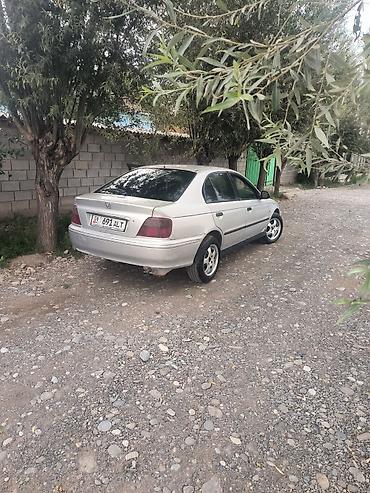 mazda premacy 1 8: Honda Accord: 2000 г., Механика, Бензин, Седан — 5