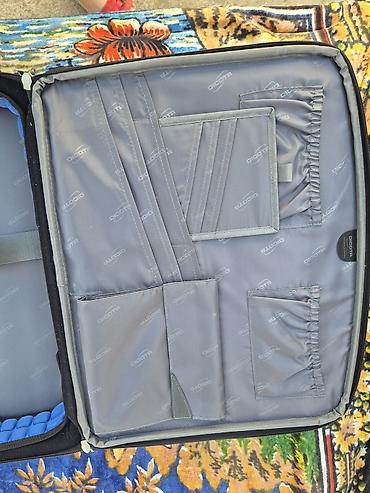 Noutbuklar üçün örtük və çantalar: Dicota noutbuk çantası - Rəng: qara - Material: sıx toxumalı, suya — 12