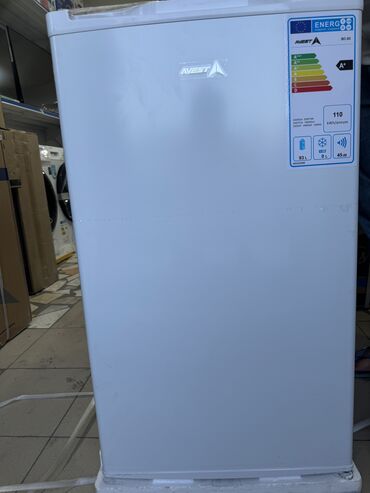 бу маленький холодильник: Холодильник Avest, Новый, Однокамерный, De frost (капельный), 55 * 90 * 50