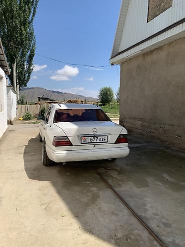 gsx 200: Mercedes-Benz W124: 1994 г., 2.2 л, Автомат, Бензин, Седан — 4