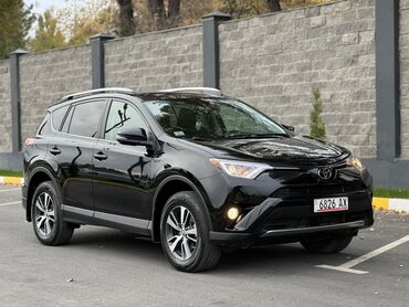 аристо авто: Toyota RAV4: 2018 г., 2.5 л, Типтроник, Бензин, Кроссовер