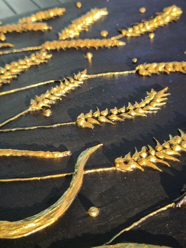 Şəkillər, tablolar: Əl işim "Sünbüllər" dekorativ tablo – qara fon üzərində qızılı sünbül — 12