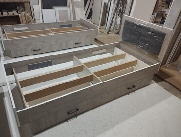 Односпальные кровати: Односпальная кровать, Новый, С матрасом, длина - 200 см — 21