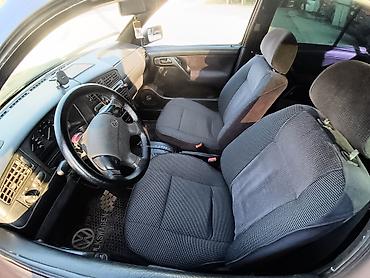 r14 diski teker: Volkswagen Golf III, 5 qapı hatchback. Gecə-göy (tünd mavi) rəng — 7